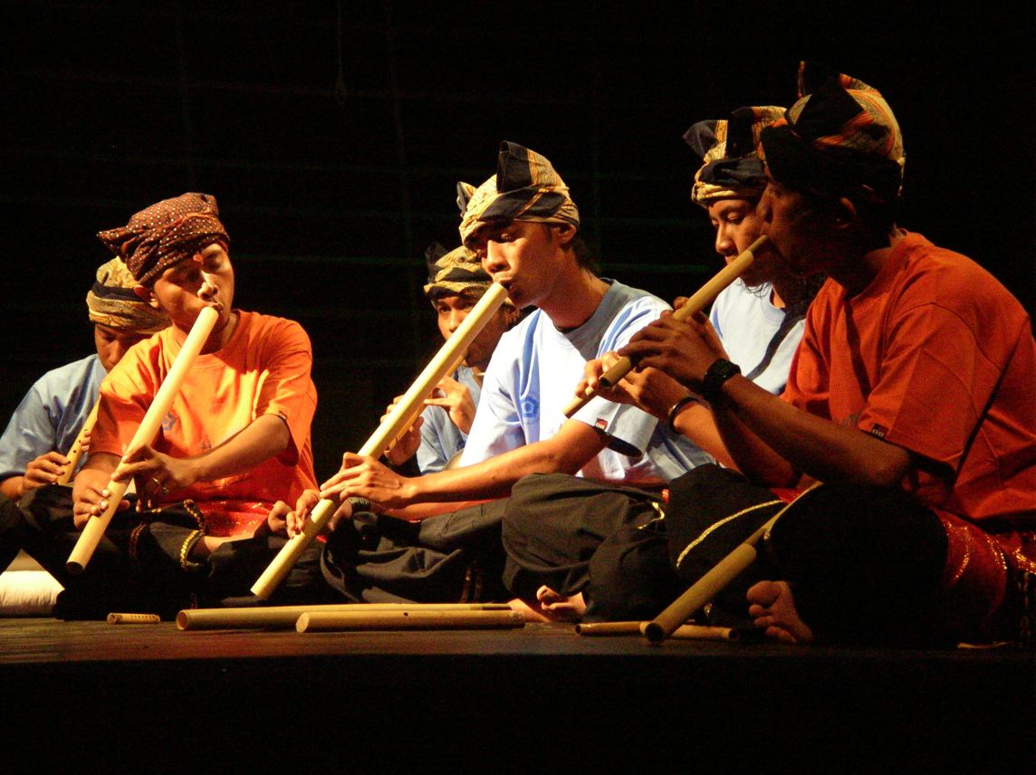  Alat  Musik  Tradisional Sumatra Barat  Aku Indonesia